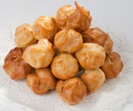 Profiteroles with Butter or Custard Cream